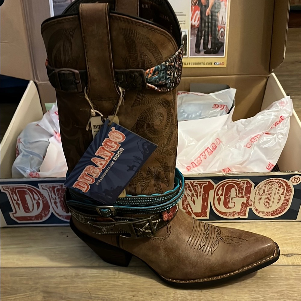 DURANGO CRUSH western style Country Boots Size: 7.5 M NWT/NIB